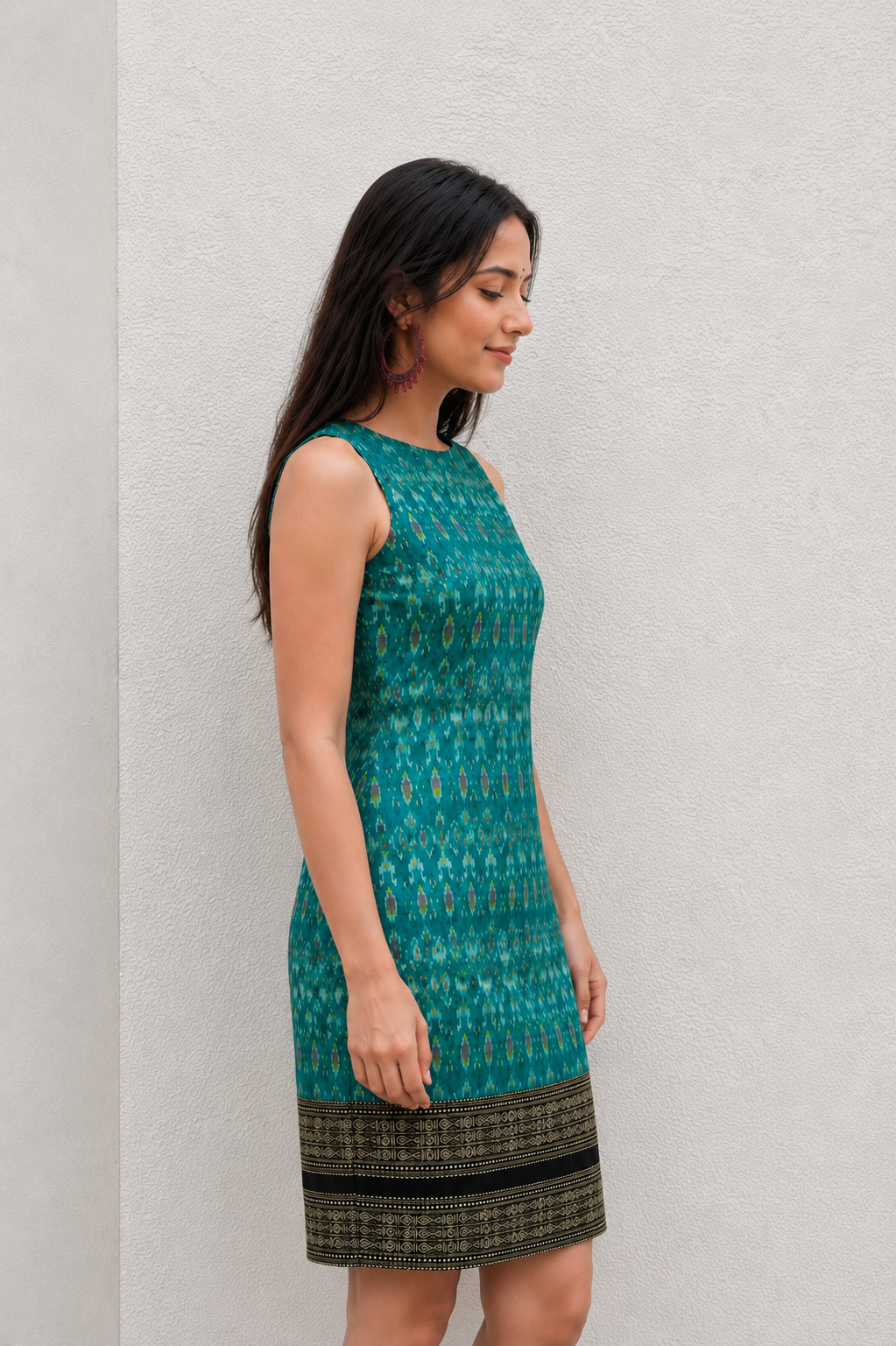 Neelaya Noir Midi Dress