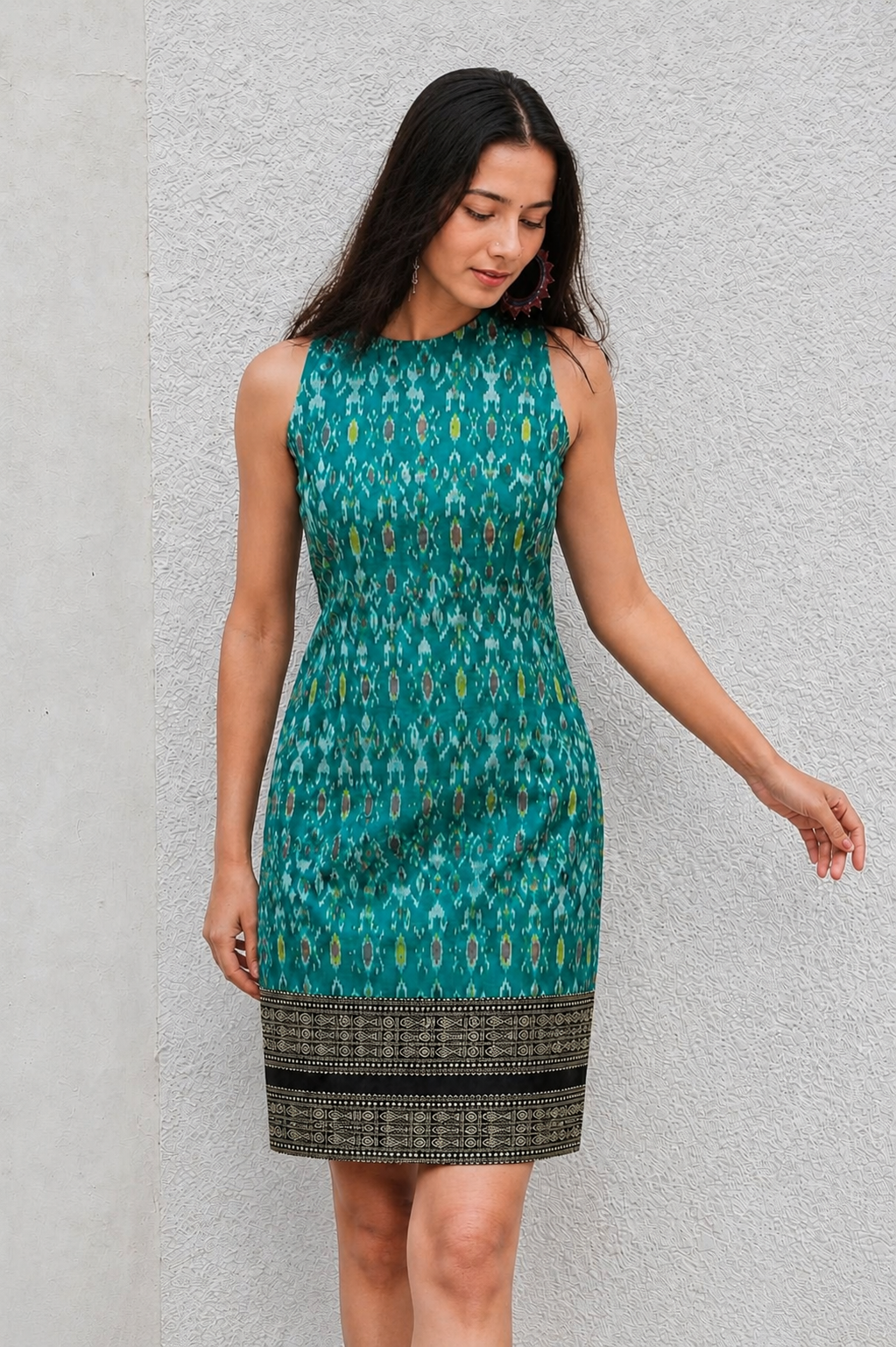 Neelaya Noir Midi Dress